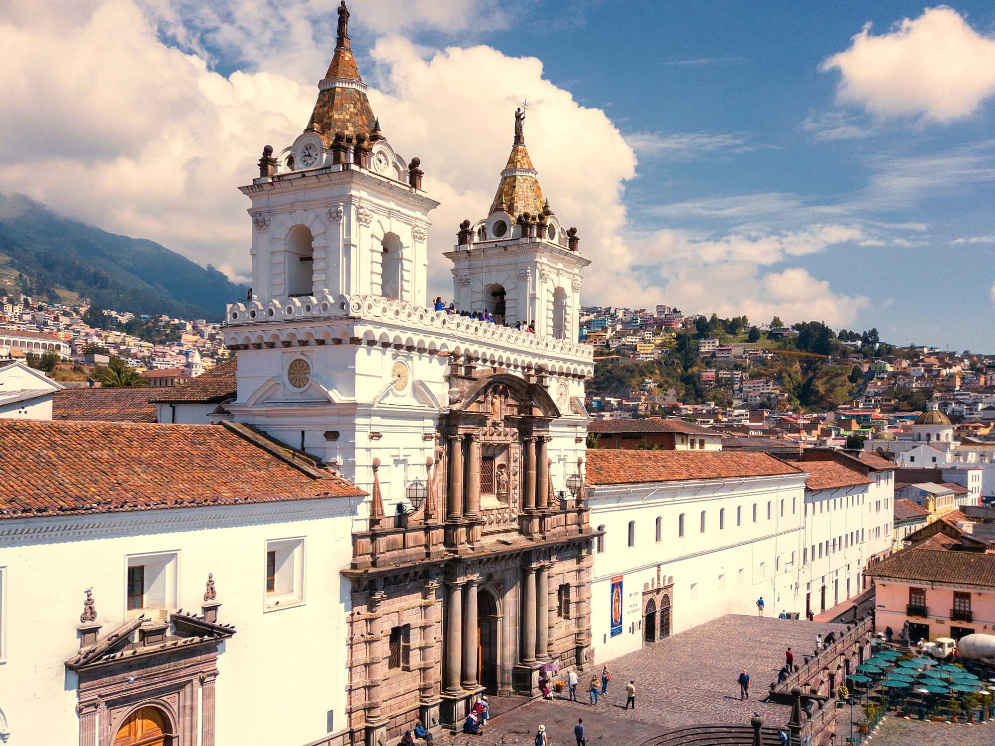 A Visitors Guide to Quito City, Ecuador Blog FlashpackerConnect